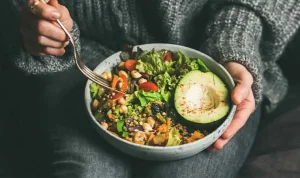 چگونه رژیم گیاهخواری را انجام دهیم؟