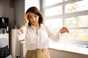مشکلات گوش داخلی؛ شایع‌ترین دلیل سرگیجه‌های چرخشی است.